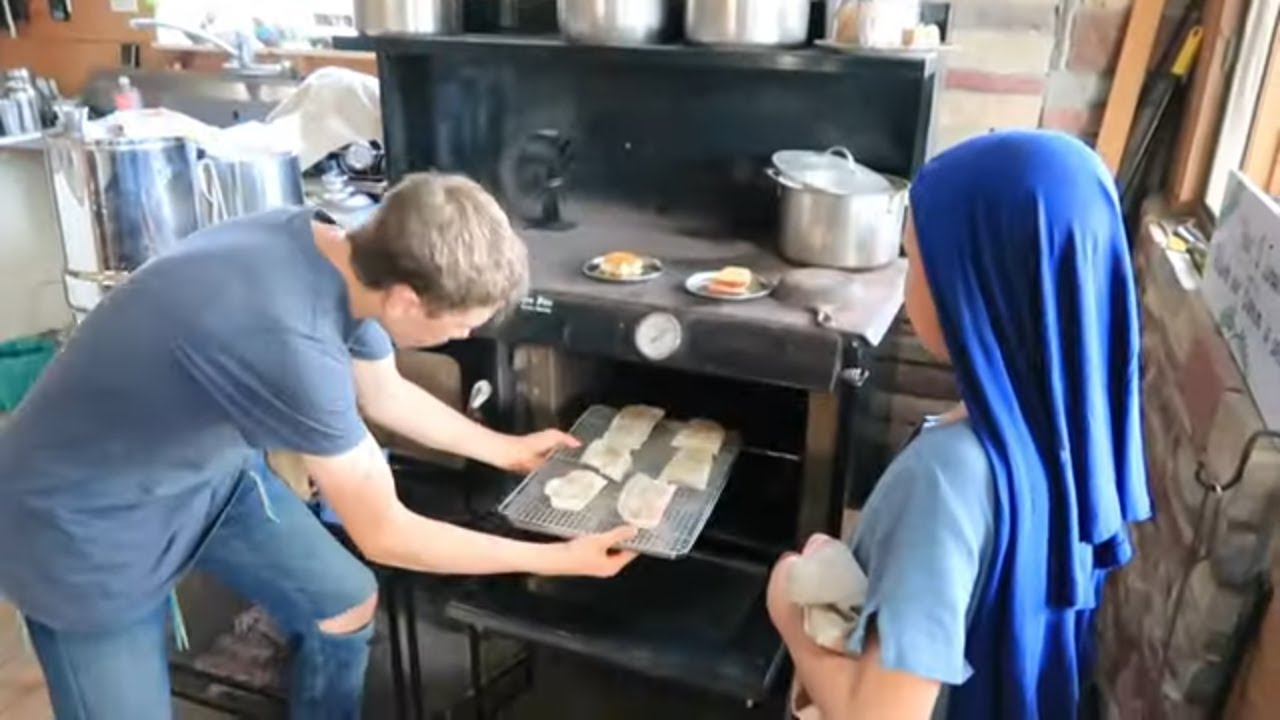 What We Eat In A Day (March 2022) Sourdough French Toast, Tuna Salad, Stuffed Pitas