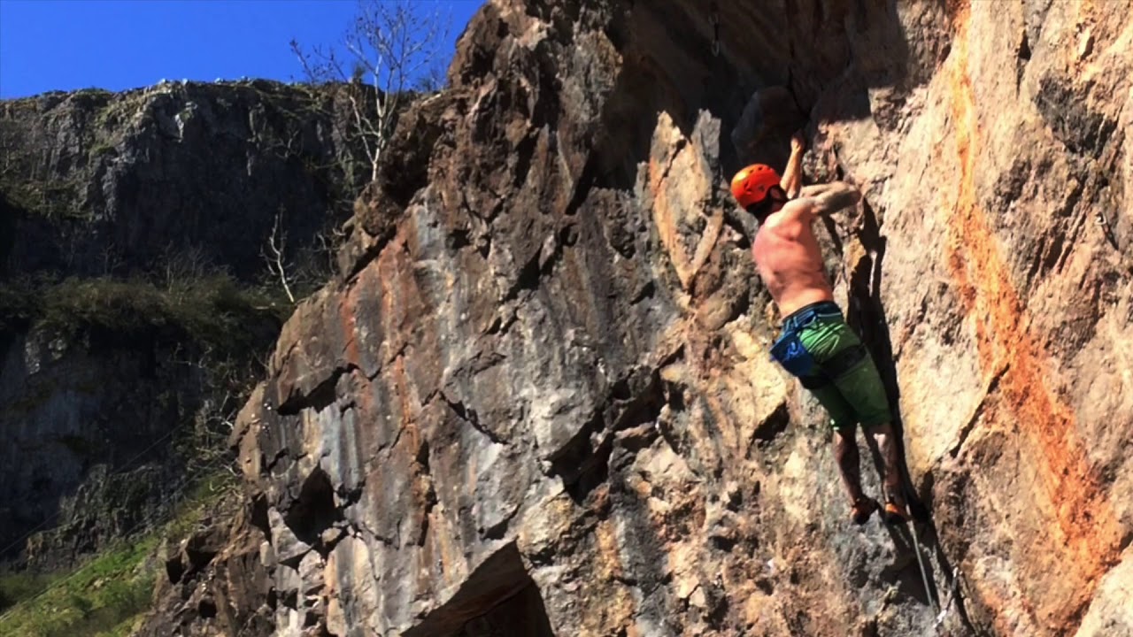 Raw Deal (7a) The Wave, Cheddar Gorge North