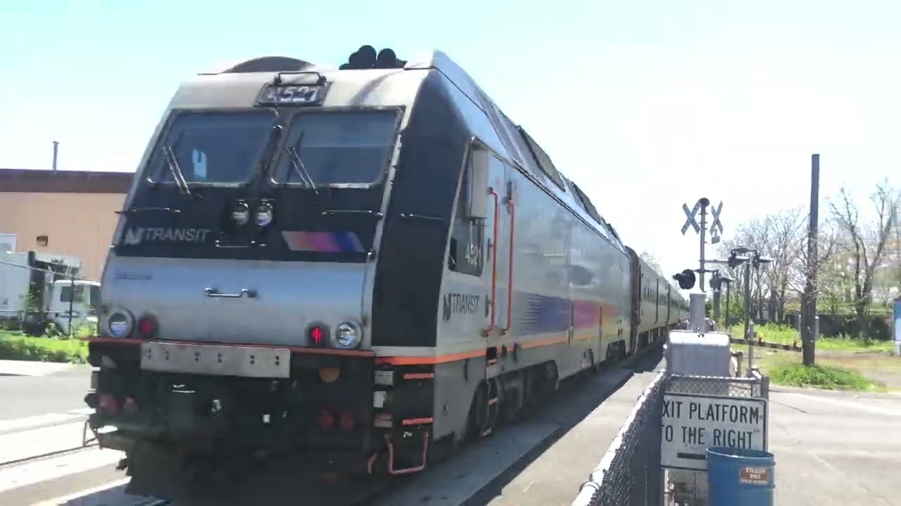 NJT North Jersey Coast Line: Comet V Cab Car #6016 Leads Train #4737 through Asbury Park 05/01/21