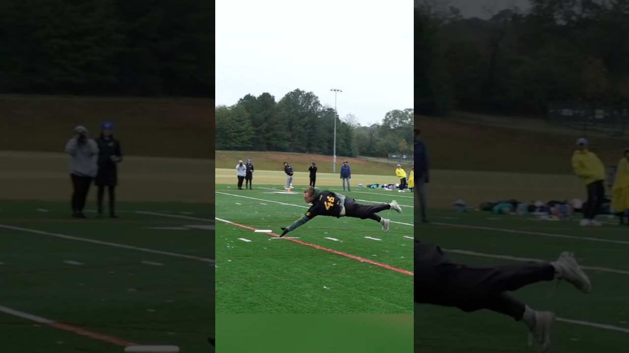 INSANE catch by Pittsburgh&rsquo;s Tristan Yarter! #highlights #frisbee