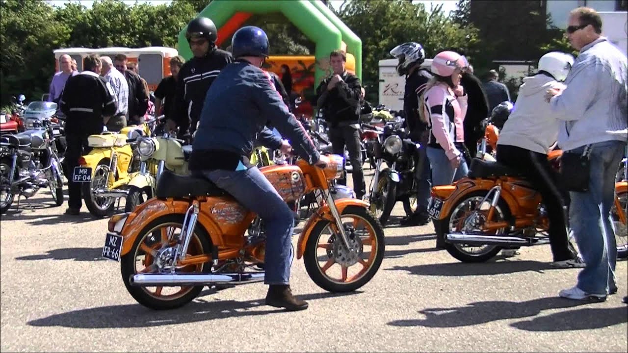Super Oldtimer Meeting Hellevoetsluis 2011