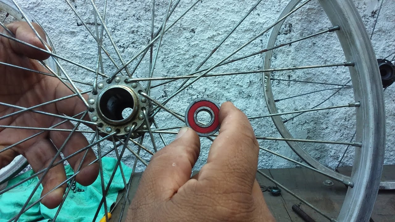 É POSSÍVEL COLOCAR ROLAMENTOS EM CUBO QUE UTILIZA ESFERAS ?