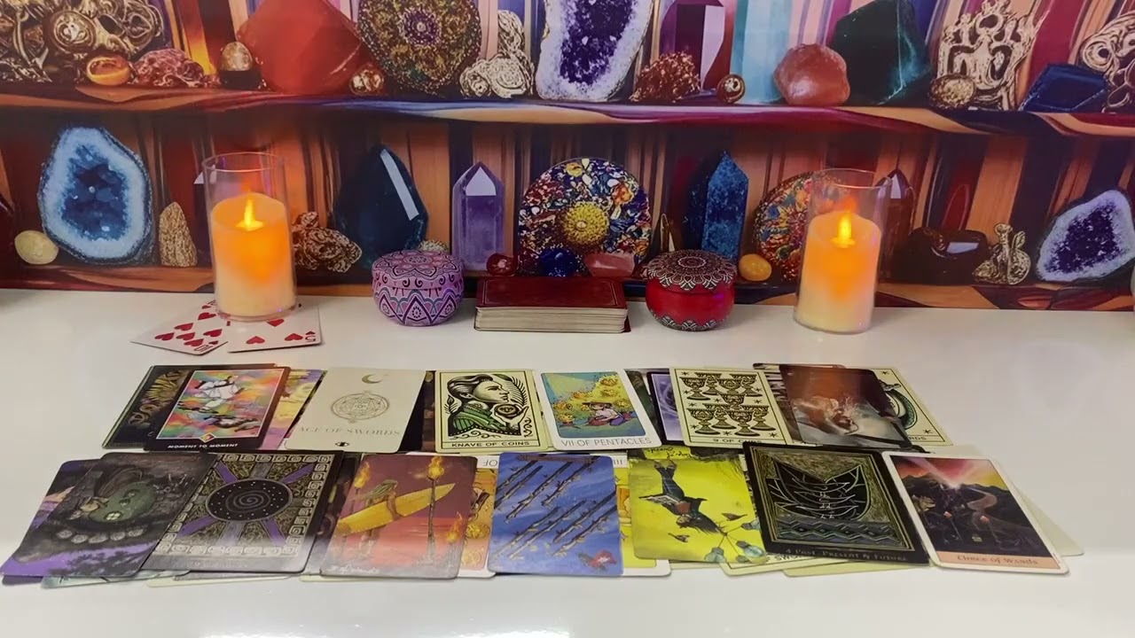CANCER   A LOT OF PEOPLE WANT THEM BUT THEY WANT YOU🥰 CANCER  LOVE TAROT READING