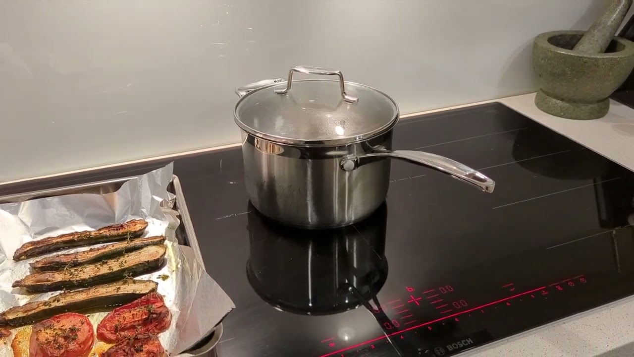 Going electric - we ditch gas for induction in the kitchen | EV Brief