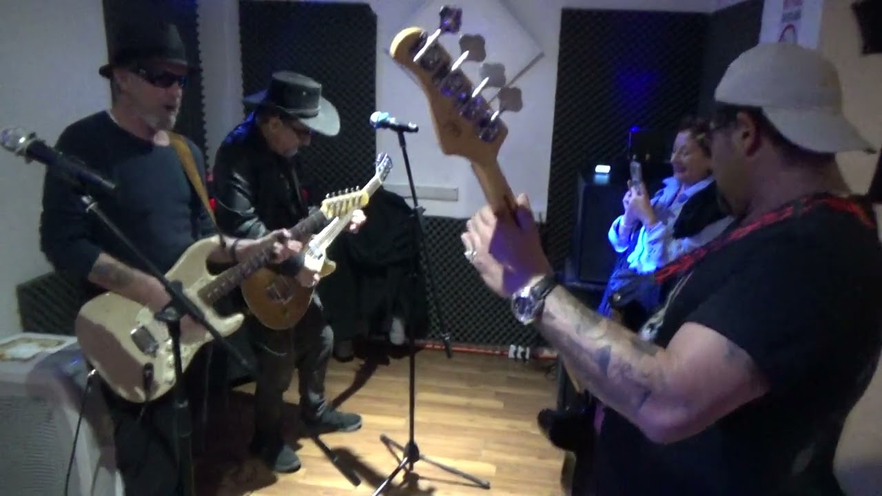 DIZZEL - ZZ Top Tribute - La Grange & Tush (rehearsal)