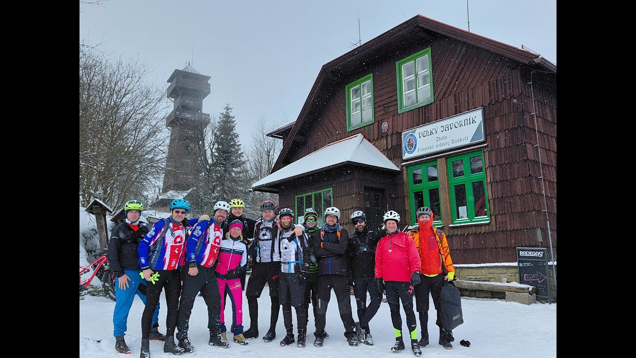 Silvestrovská vyjížďka na Velký Javorník 2025