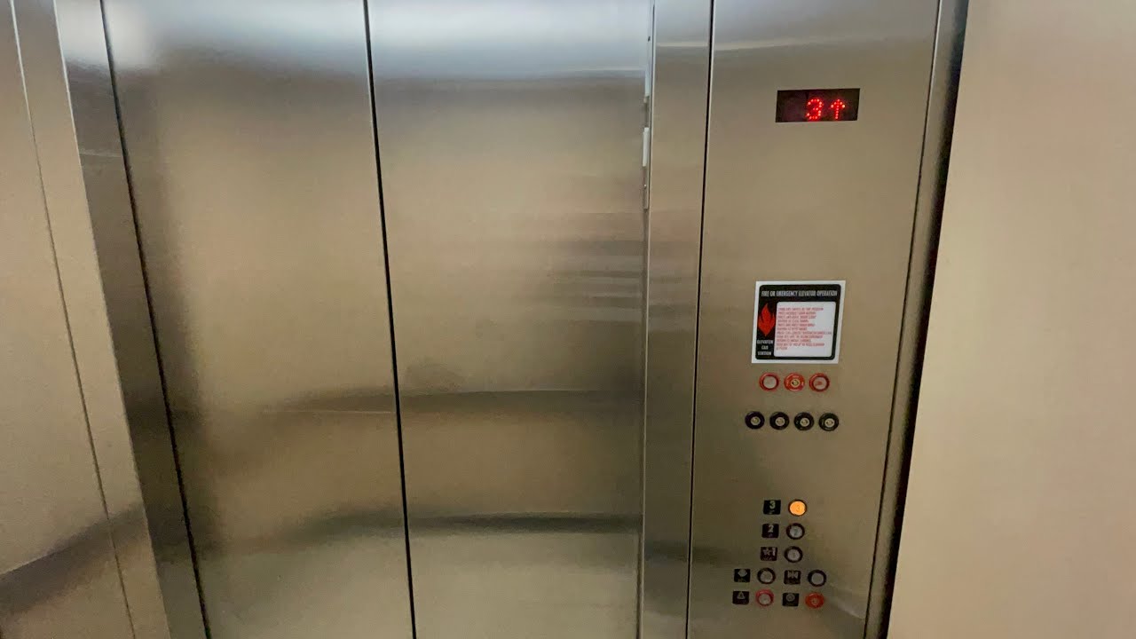 Montgomery KONE Hydraulic Elevator @ Macy’s Park Meadows Mall Lone Tree Colorado