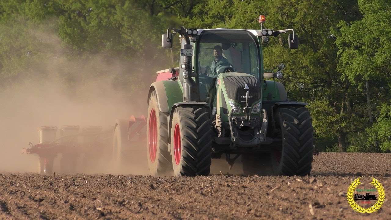 Fendt 724 Vario mit Maistro 8 CC 12 Reiher