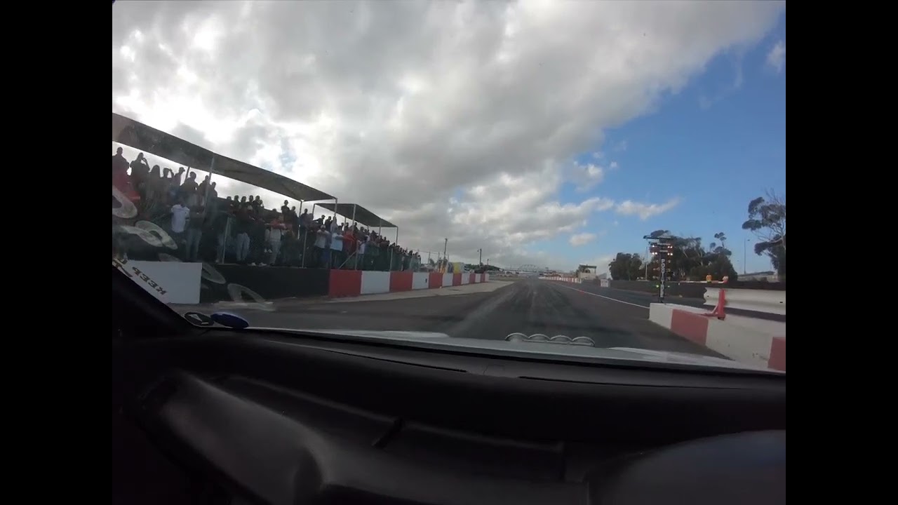 LA Racing N/A K20 CRX goes 11.6s @ 192 km/h vs BMW F80 //M3