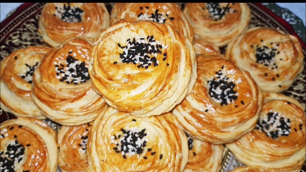 کلچه افغانی شور ​Kulcha Namaki Recipe Eid Special کلچه پیچی نمکی برای عید