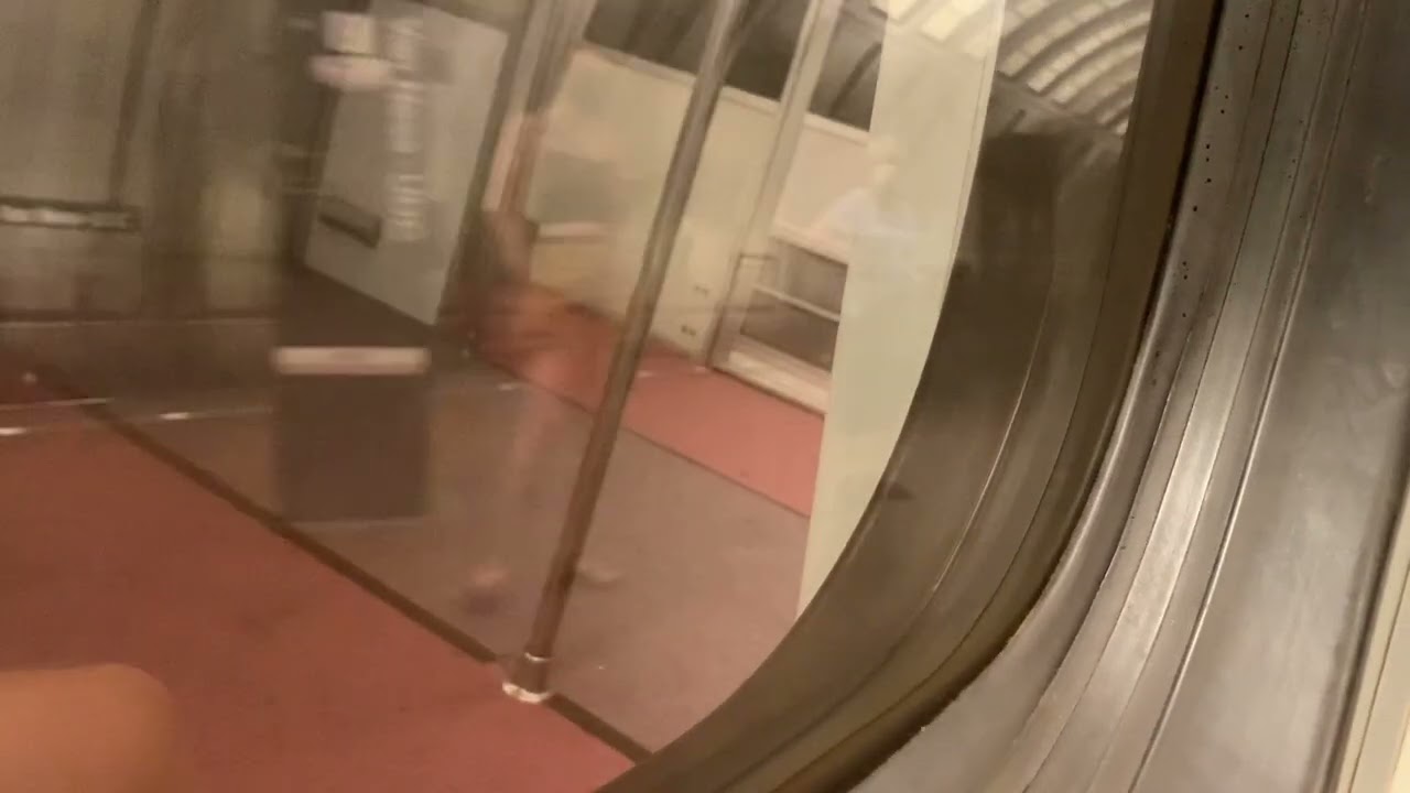 Wmata Metrorail 2000 series, Red line ride, Bethesda Station, Metro Center Station.