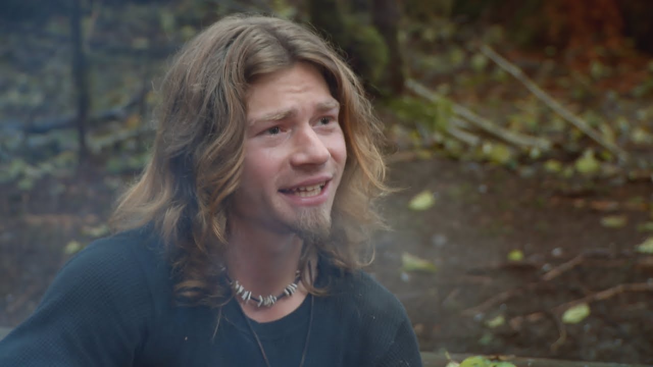 Don't Scare Her Off, Mom! | Alaskan Bush People