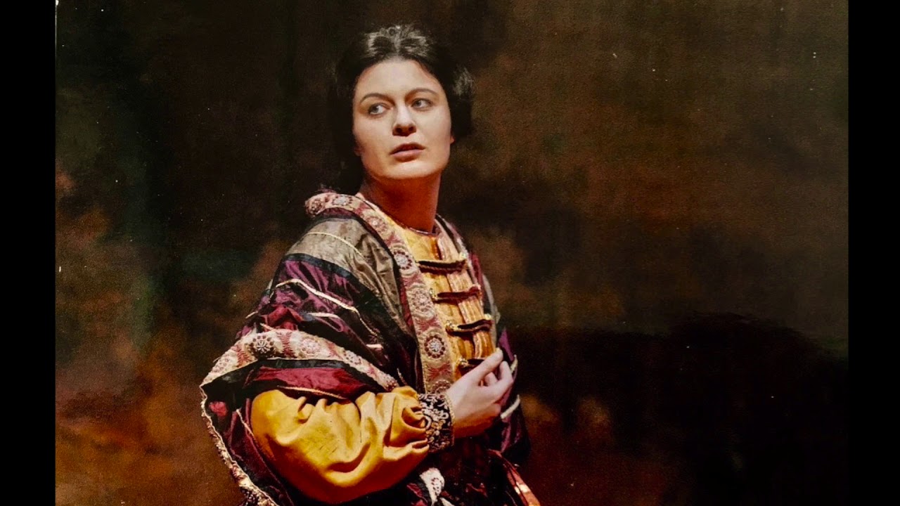 'Destructive War' by Handel, from Belshazzar, sung by Diana Moore, mezzo-soprano