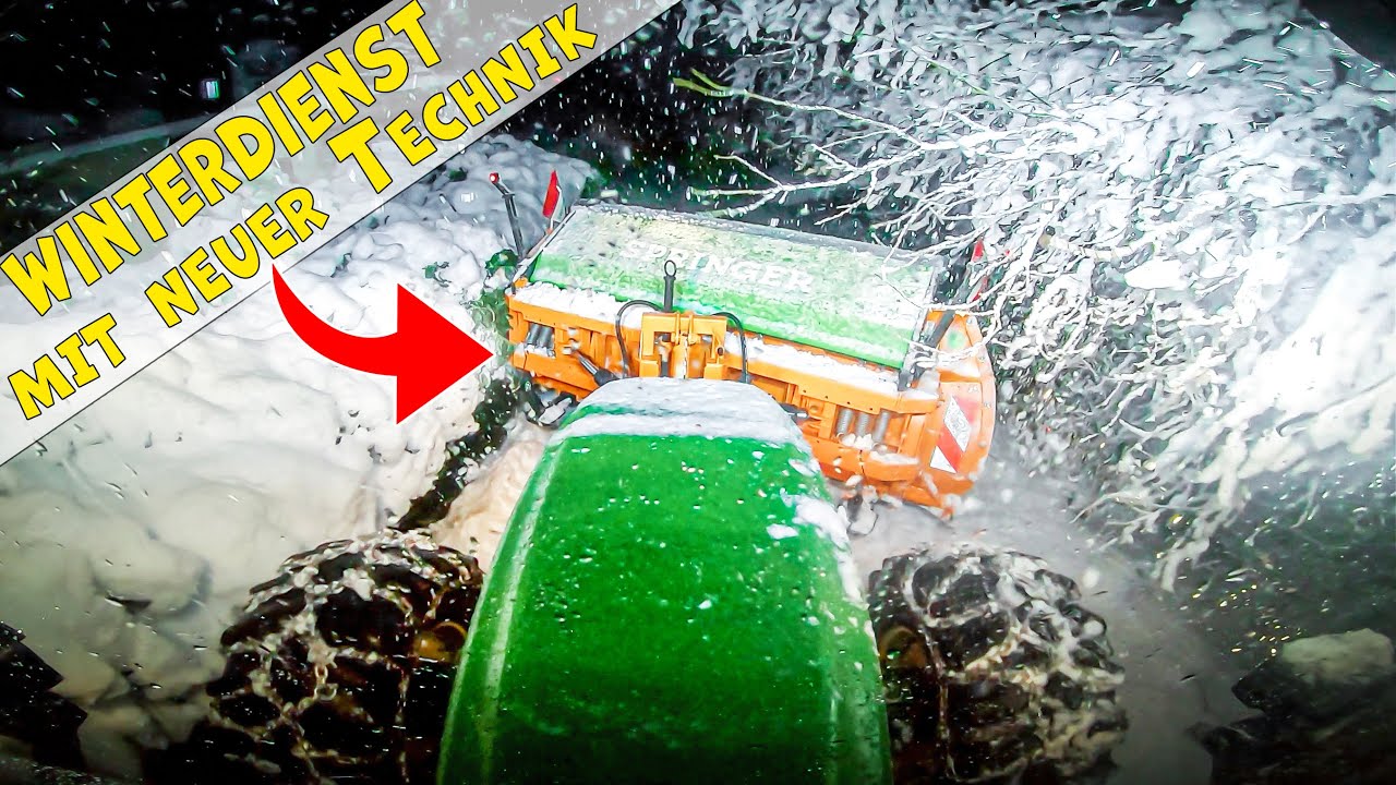 Snow ploughing in Austria with John Deere power and Springer snow plough !