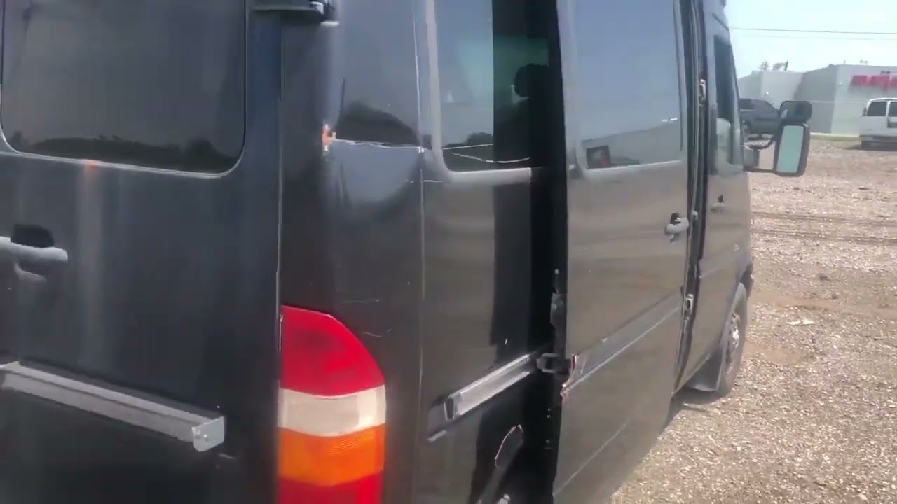 2004 DODGE SPRINTER 2500 For Sale