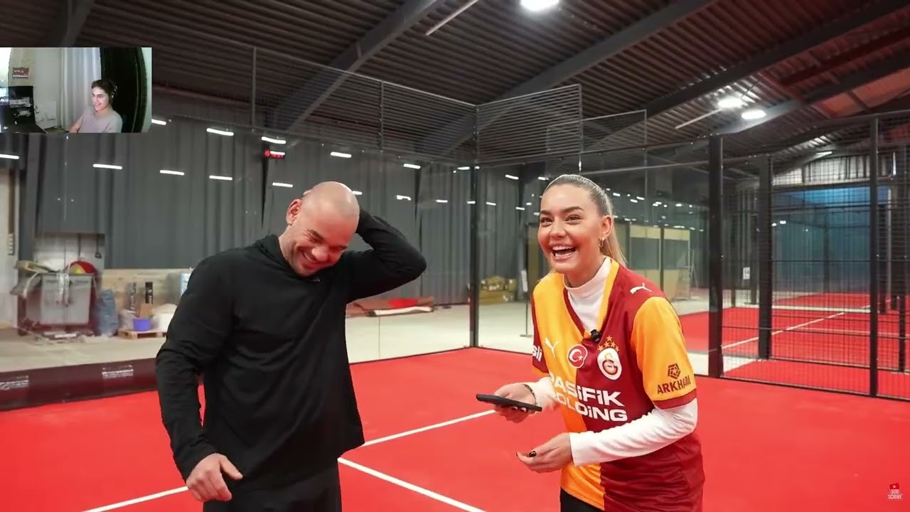 YAYINDA Aycan Yamaç Wesley Sneijder BULUŞMA İZLİYORUZ.