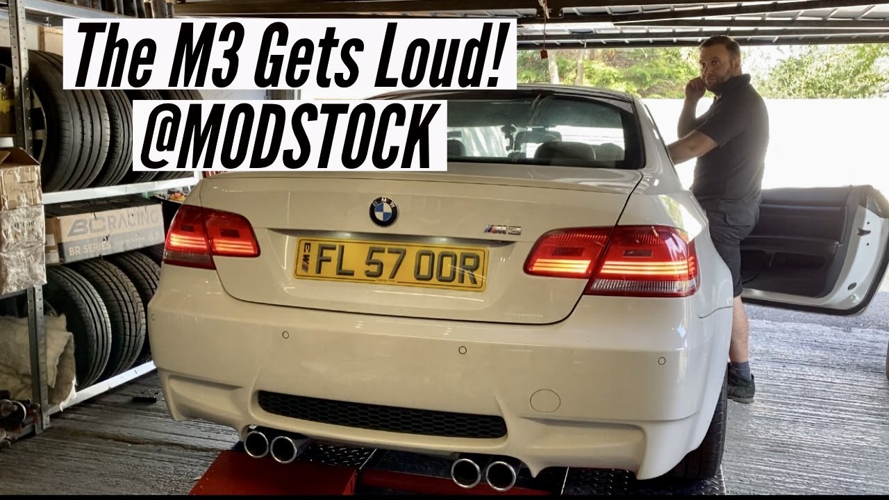 BMW E92 M3 GETS LOUD @MODSTOCK! I 1.75 PIPE MOD *V8 NOISE*
