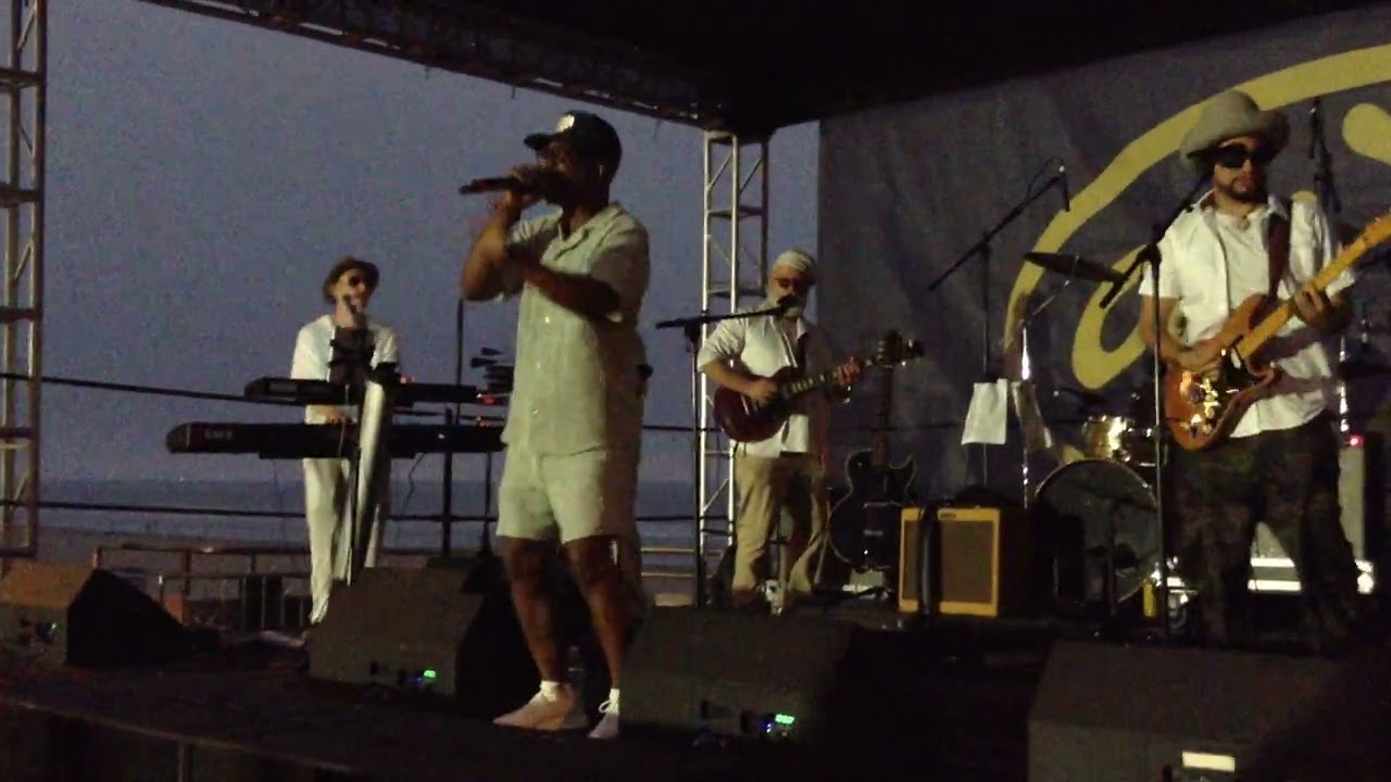 Aswad (Brinsley Forde) - Chasing for the breeze + Inna your rights Live 2024 @ PB Fest San Diego Ca,