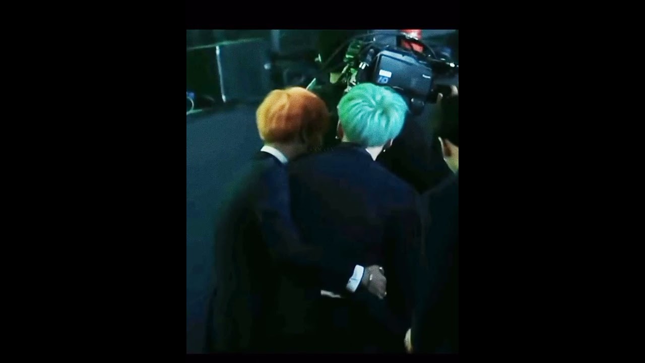yoonmin moments they're so cute #backhug #bts #suga #jimin