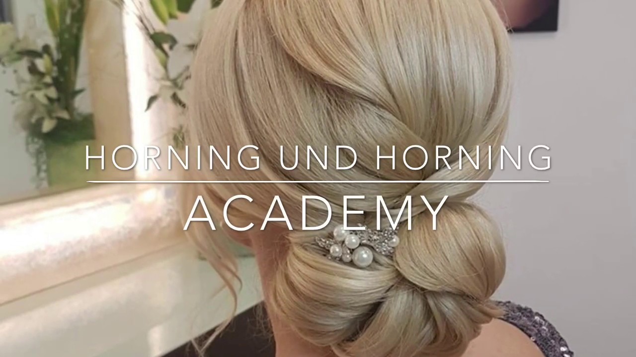 Hochsteckfrisur, Schnelle Frisur, Hair Tutorial, Knoten Im Nacken