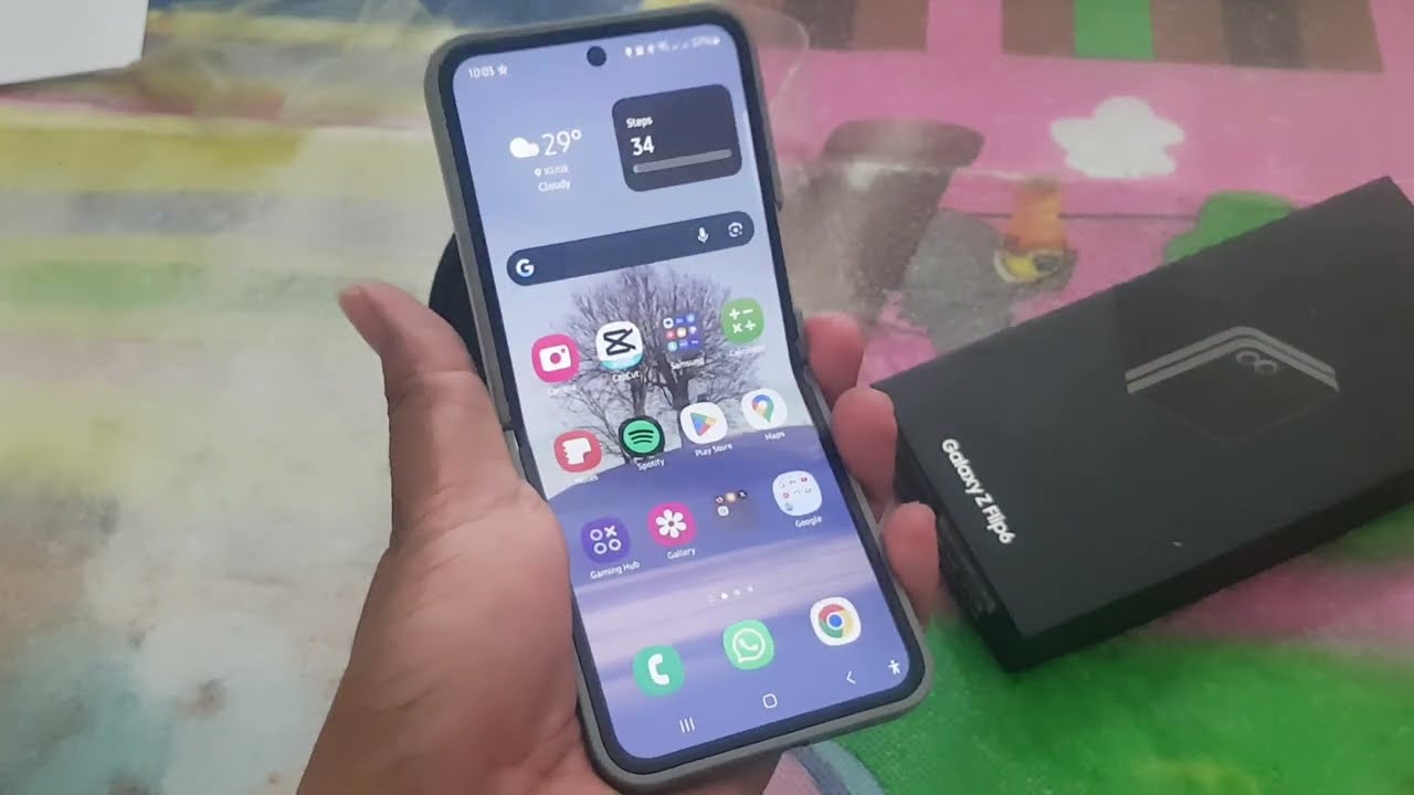 Samsung Galaxy Z Flip 6: How to Enable or Disable Broadcast Channels in Messages App (Android 14)