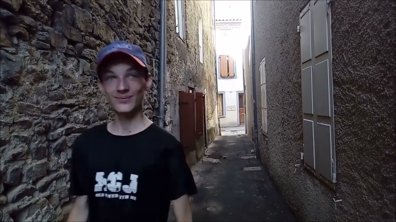 En chemin   visite de Massiac   vu par Taddou