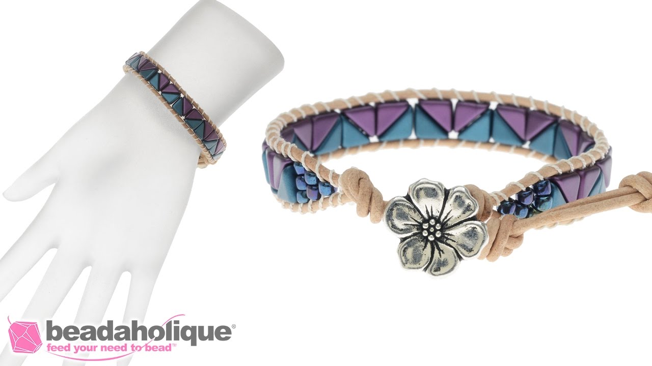 Как сделать браслет Wrapit Loom с кожаным шнуром и бусинами с двумя отверстиями