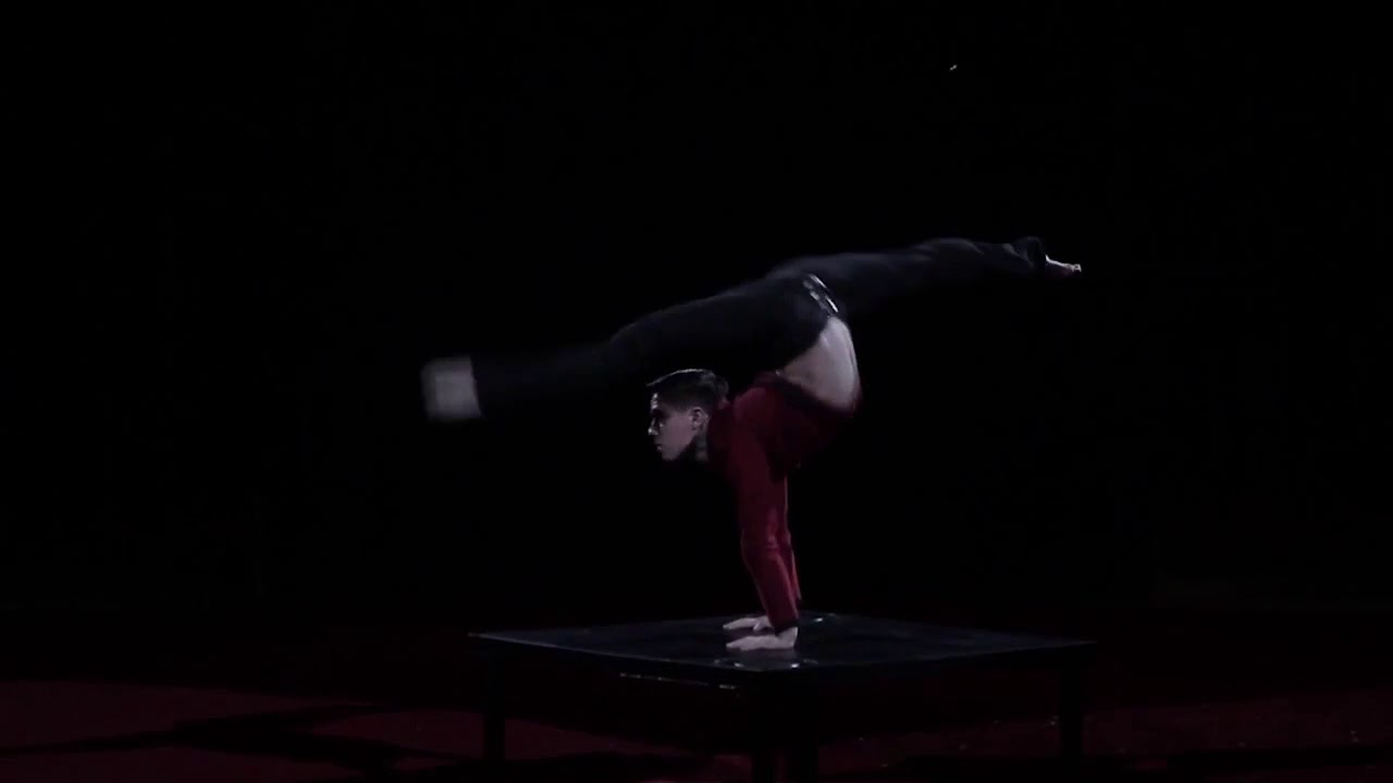 Solo Hand stand male contortion performance
