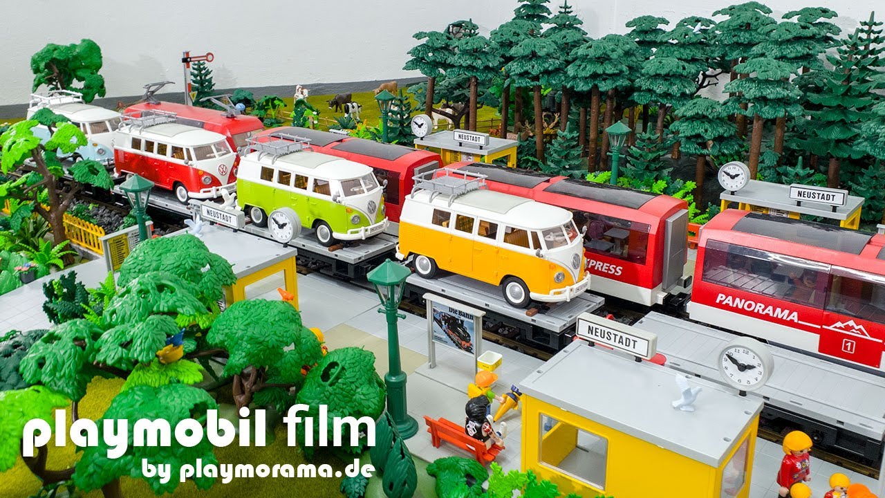 Fahrt ins Spielvergnügen: VW T1 Bullis auf dem Playmobil Zug!
