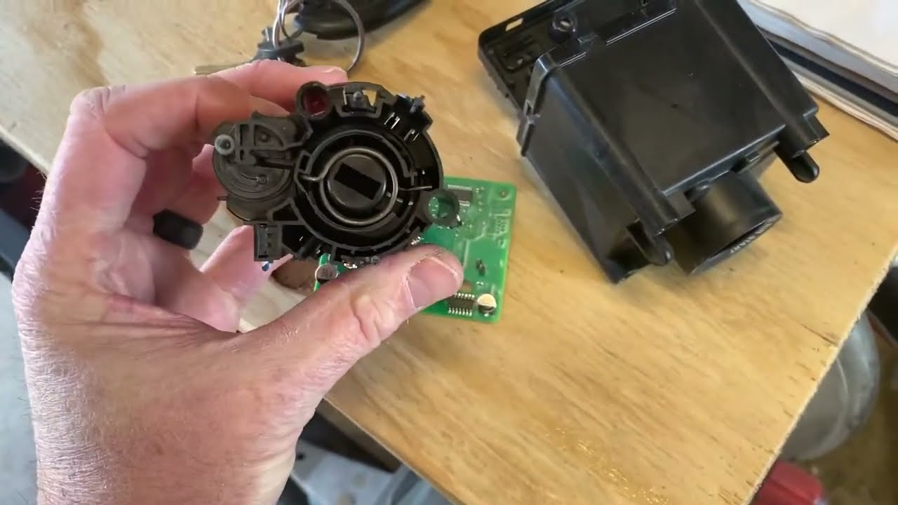 2014 Ram 2500 Ignition Switch and Key Fob