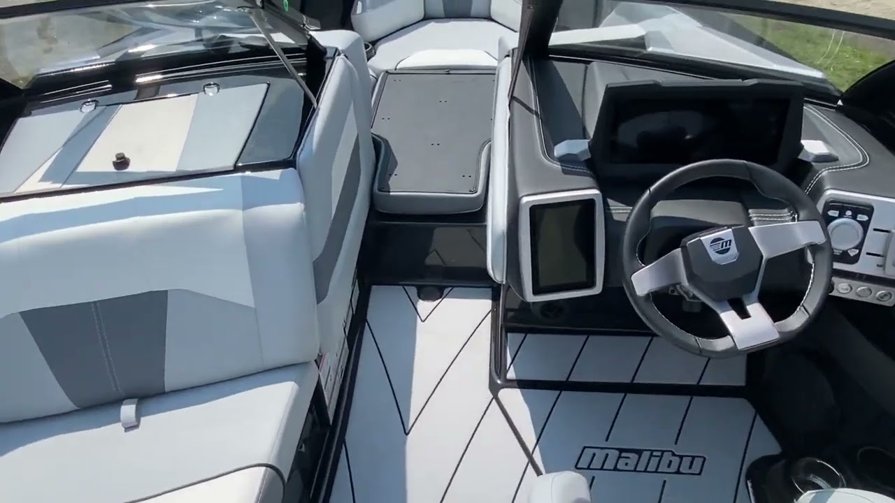Brand New 2023 Malibu Wakesetter 20 VTX!