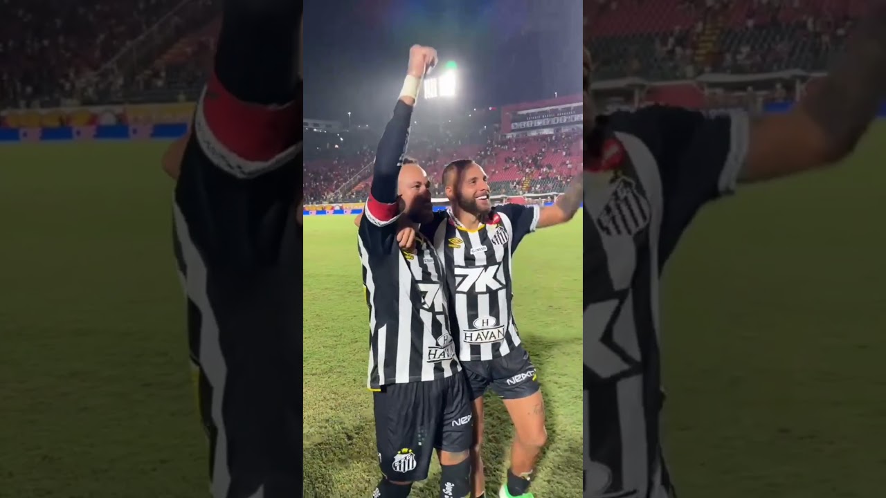 Neymar e Guilherme comemorando a vit&oacute;ria do Santos #neymar #santos #shorts
