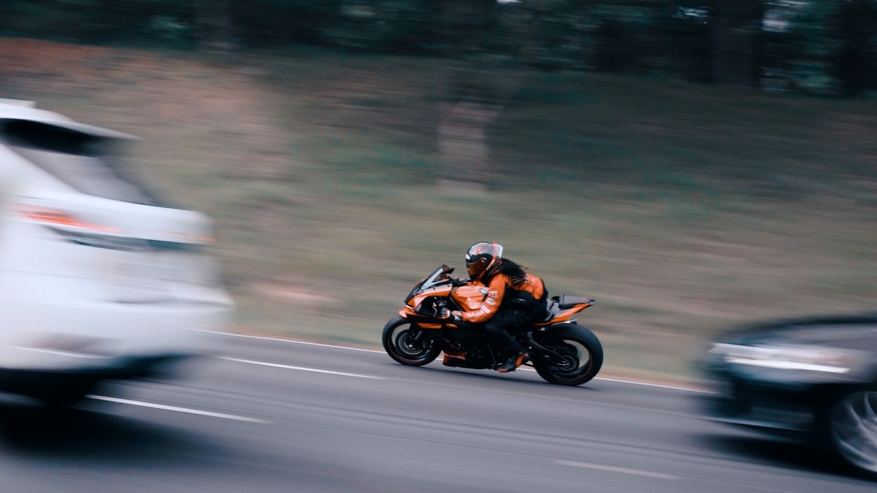 Reaper1k's Yamaha R1 | 4K Cinematic