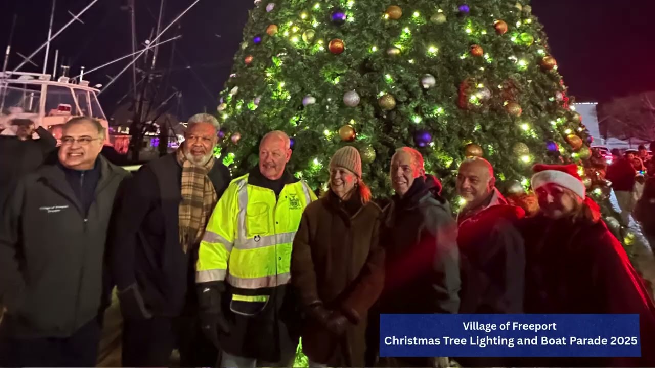 Christmas Tree Lighting and Boat Parade 2025