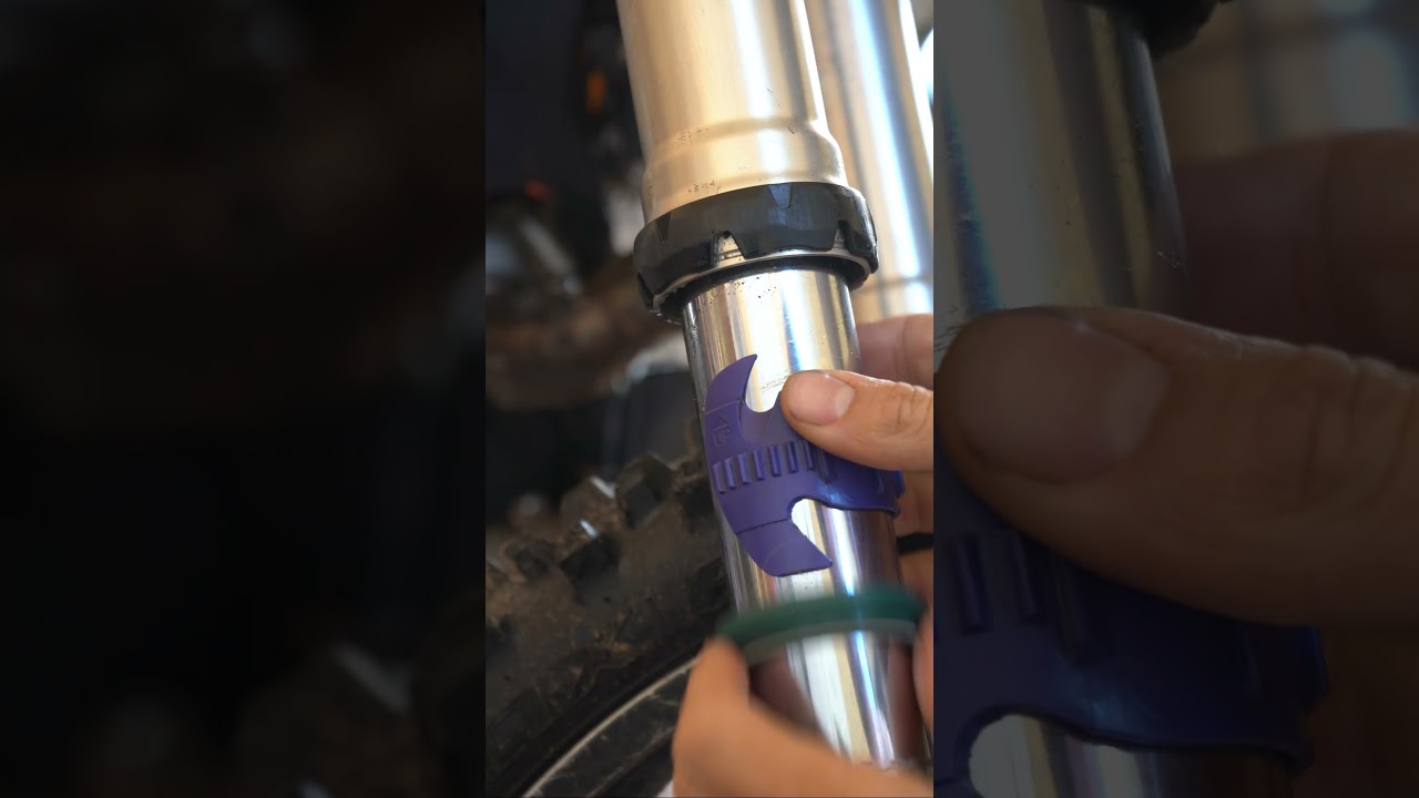 General Maintenance Fork Seal Cleaning