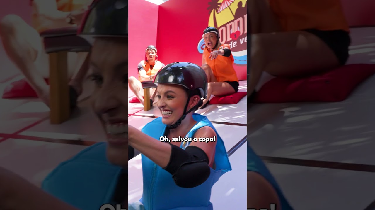 Larissa Manoela cheia das manobras hahaha 😂