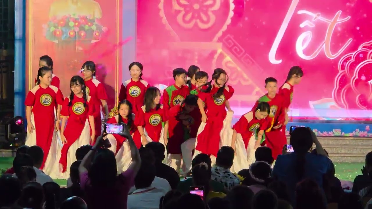 6A1 TRỊNH HOÀI ĐỨC Mừng Xuân 2026