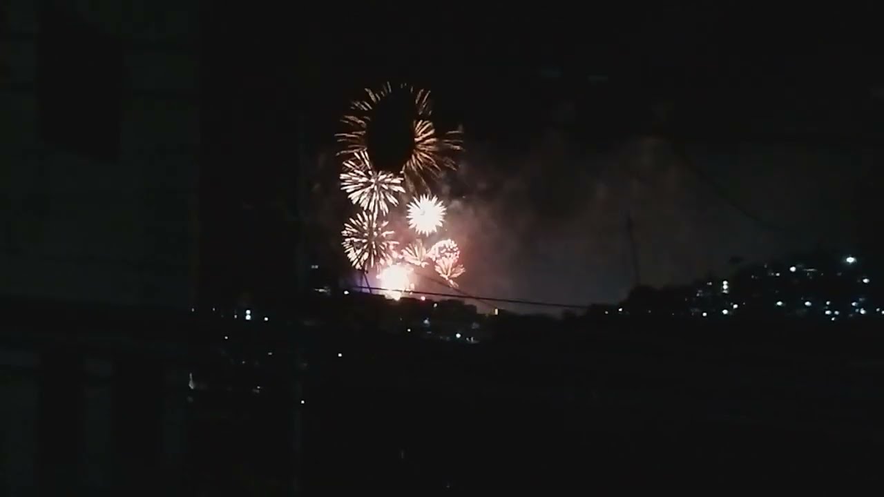 MARCH 27 ,2022 8:48PM  BAGUIO CITY PANAGBENGA FIREWORKS AT SM