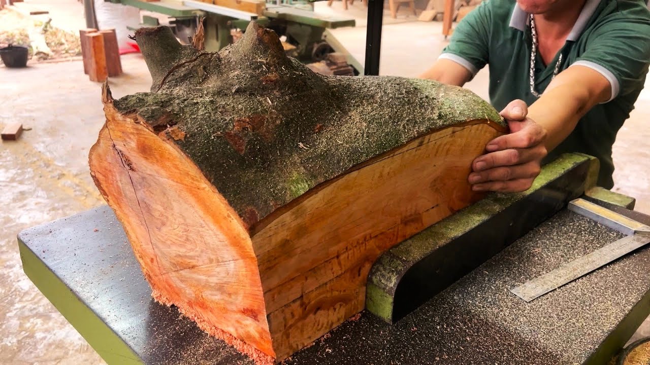 Young Carpenter Turning Oddball Redwood Slab to Stunning Coffee Table // Woodworking Craftsman