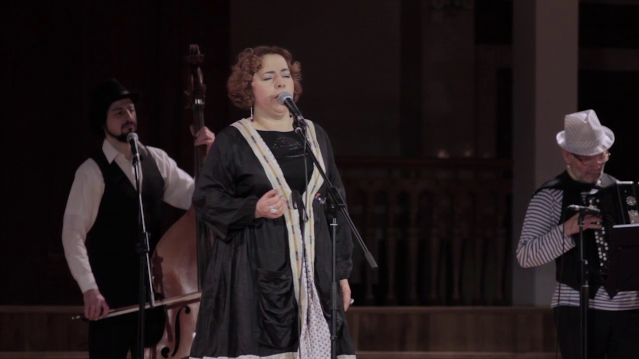Alina Ivakh & KEZMASTERS   