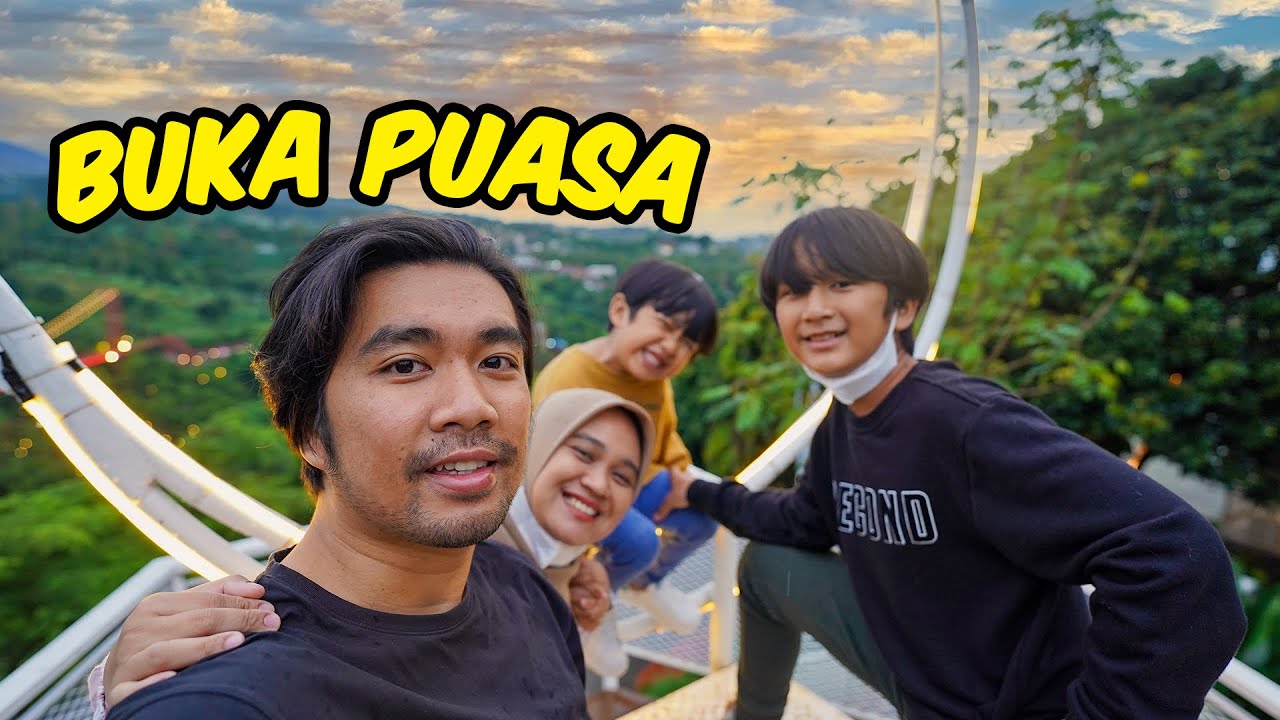 BUKA PUASA DI LERENG GUNUNG | Keluarga Ziyan