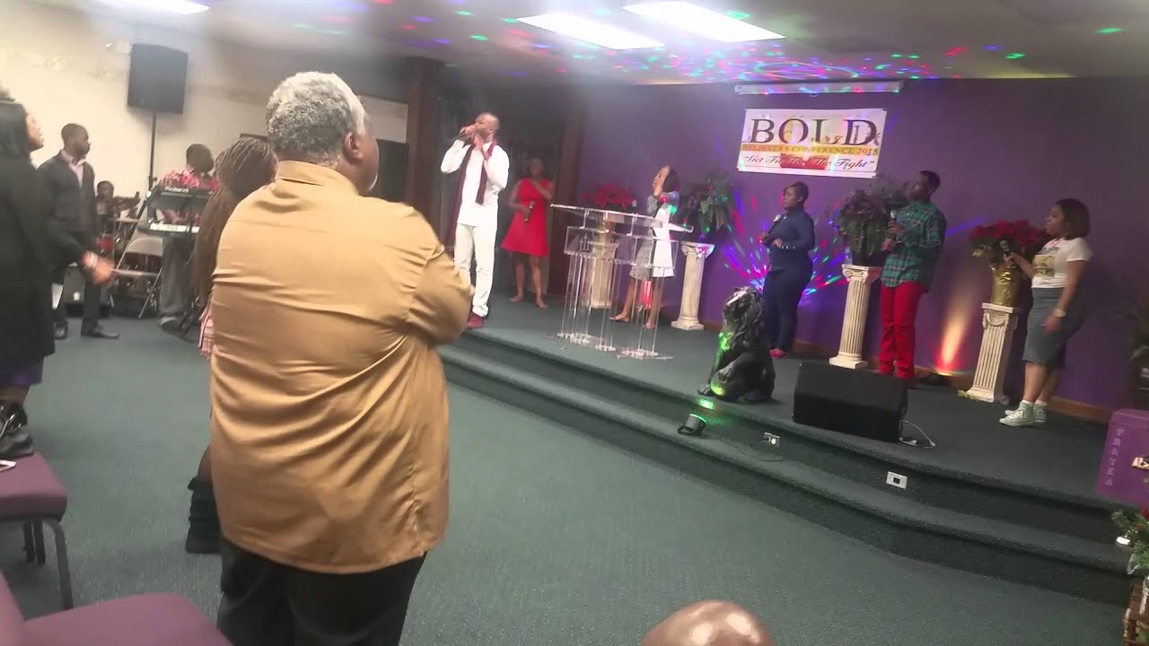 Praise Break, Kelontae Gavin