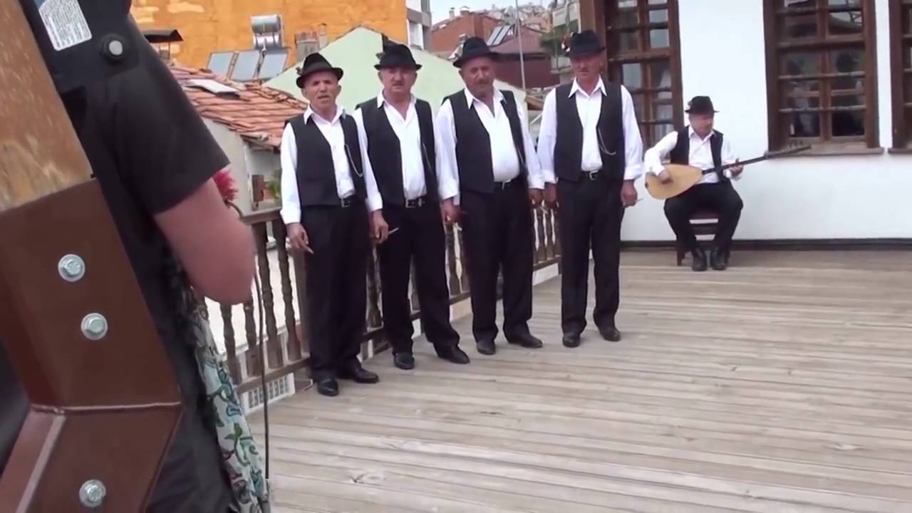 UŞAK İSLAMOĞLU OYUNU