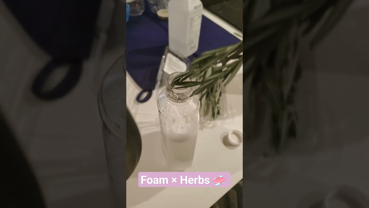DIY foam Dish soap. #savemoney #diy #cleaning #cleanwithme #herbs #diyproducts #homemade #homedecor