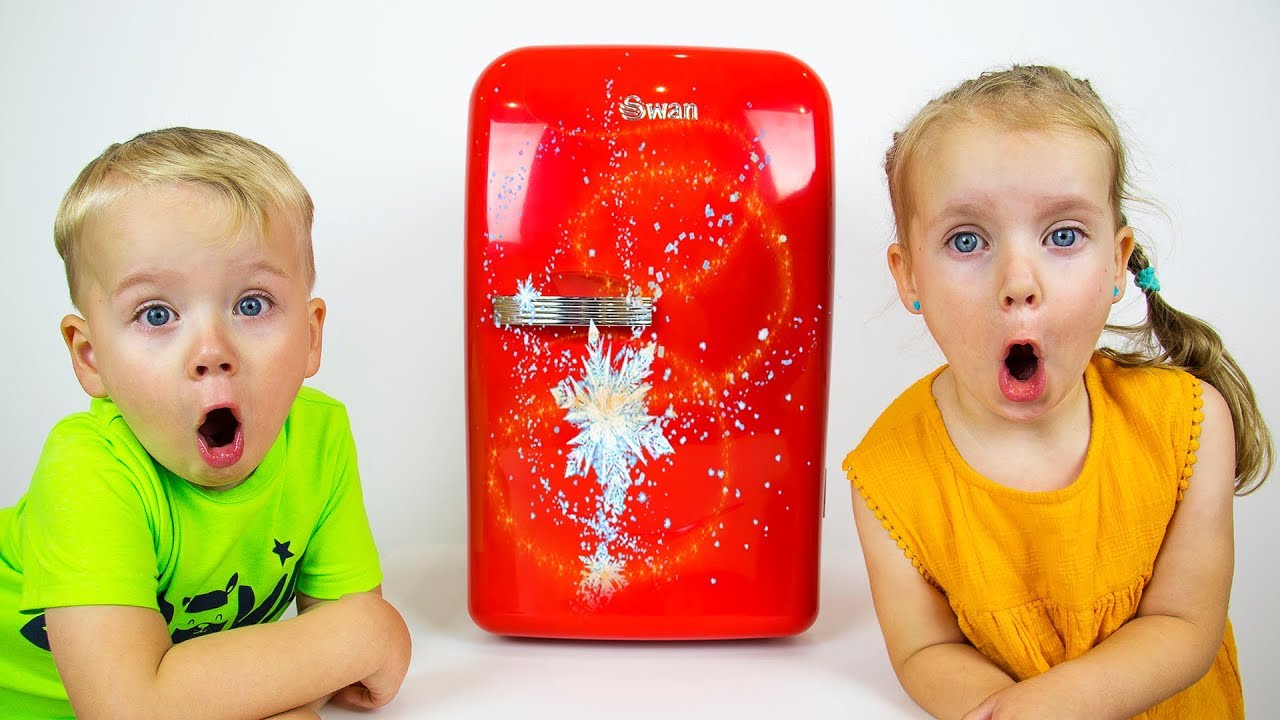 Gaby and Alex pretend play with Magic Toys | stories for kids