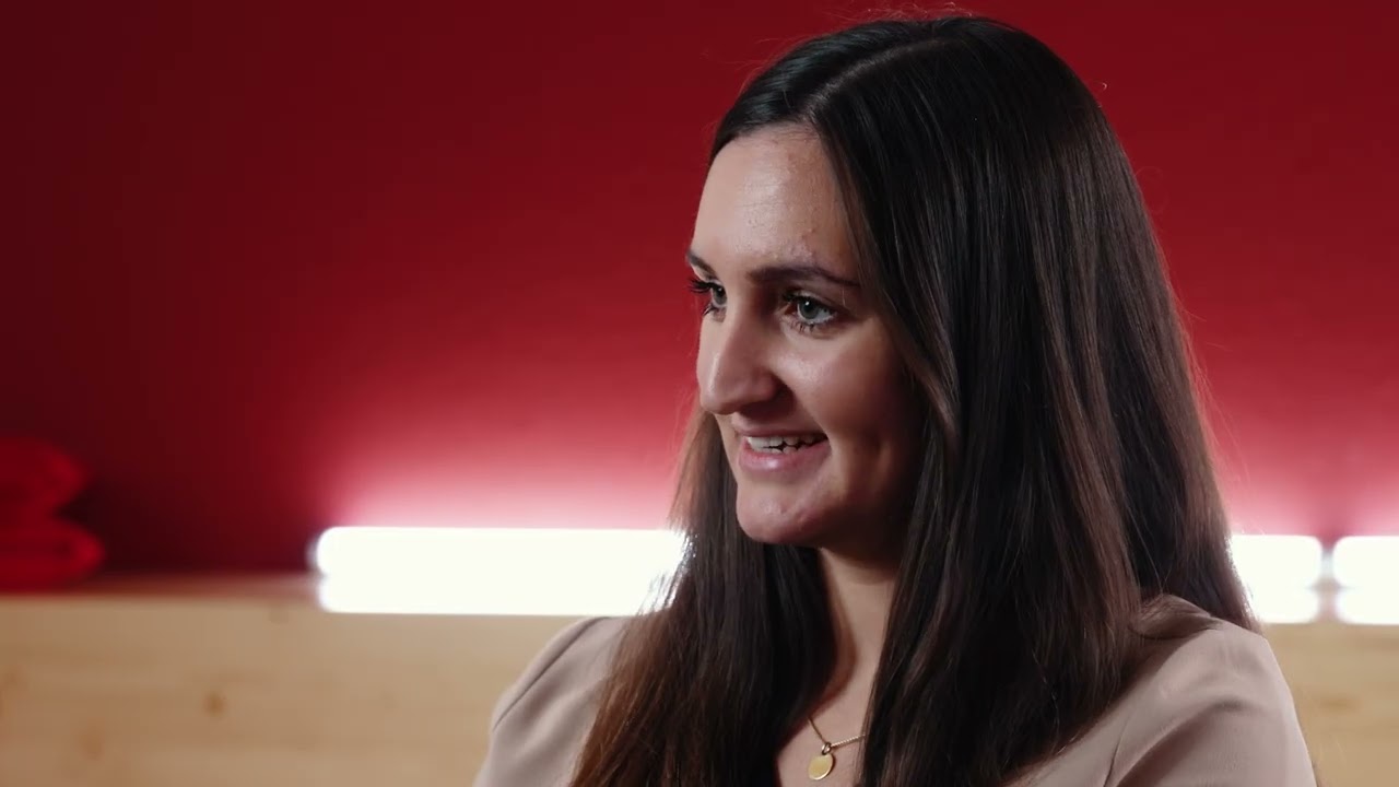 Interview mit Victoria Martin, HR-Payroll Spezialistin REWE Group