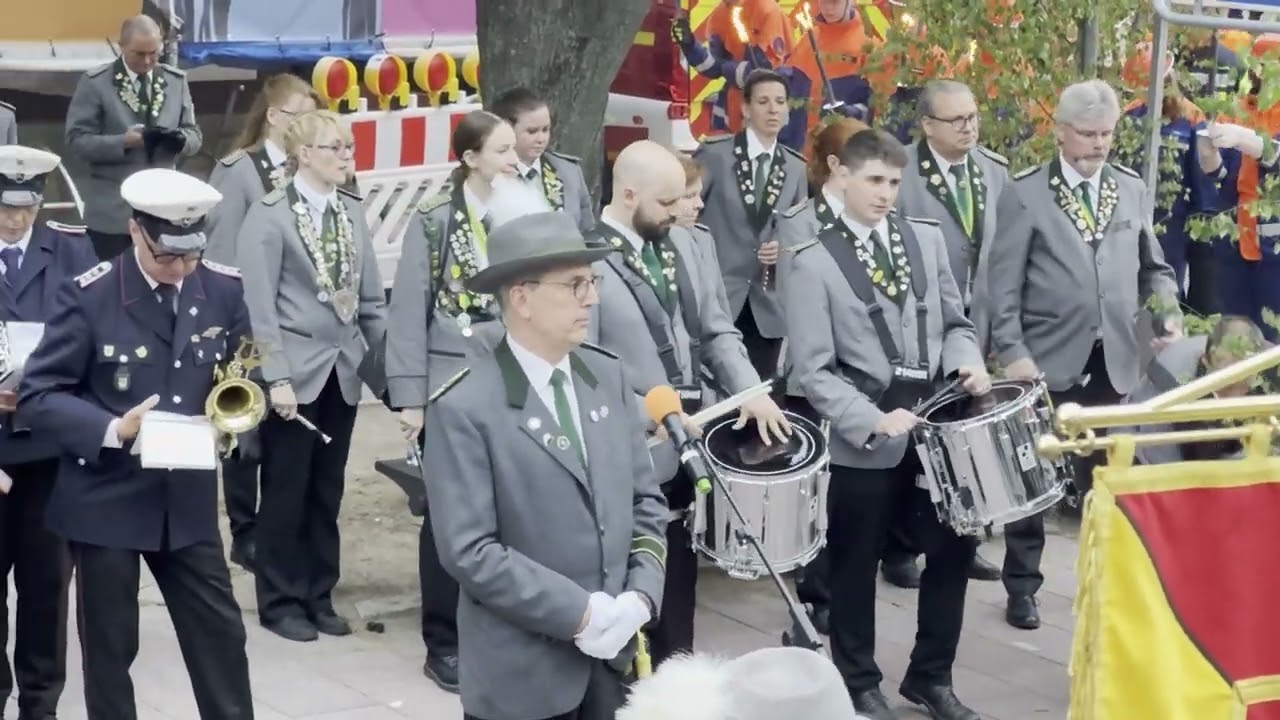 Schützenfest Burgdorf 2024: Großer Zapfenstreich