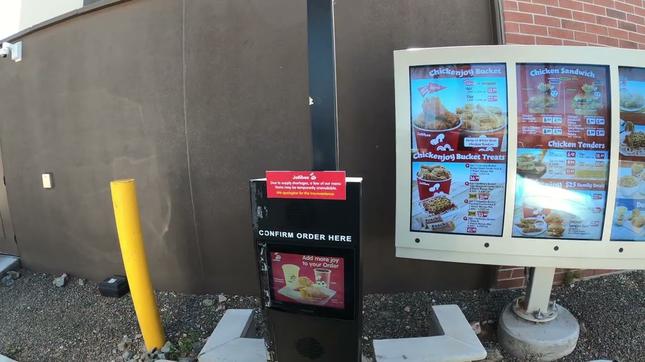 Jollibee Drive-Thru, Spicy Chicken, 2800 E Germann Rd, Chandler, Arizona, 27 April 2022, NGH