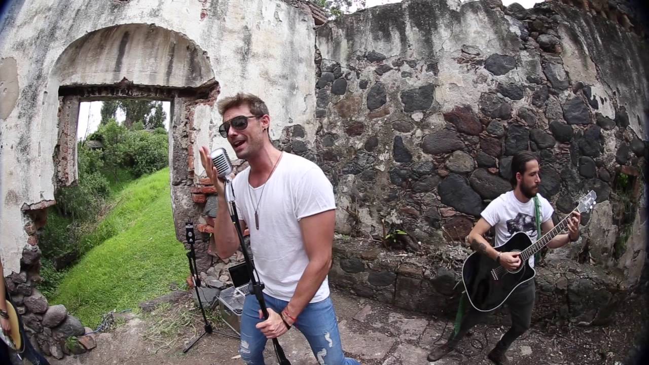 Mariajulia - S&oacute;lo con verte (Cover Banda MS)