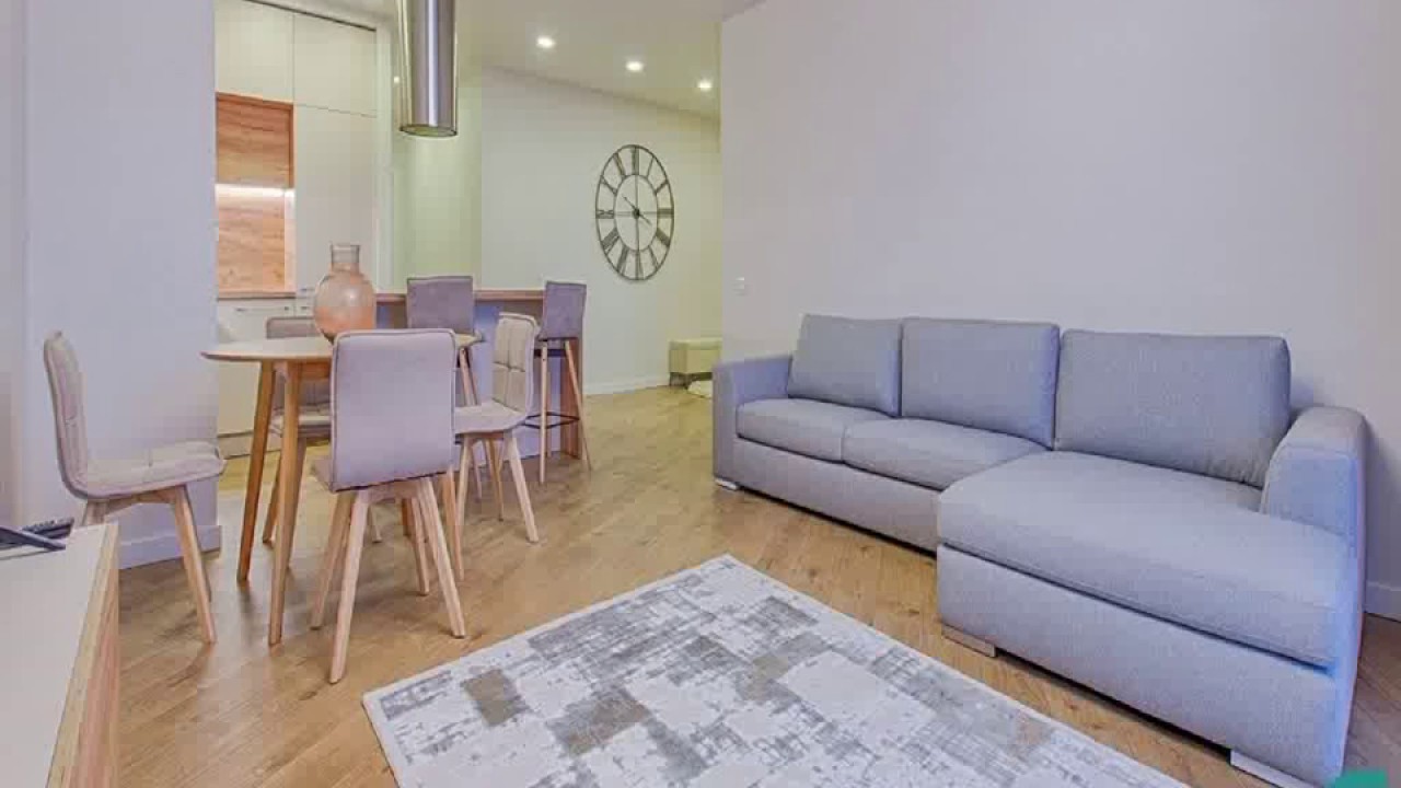 Top Qualities of A Good Interior Designer in Noida by Reality Solutions